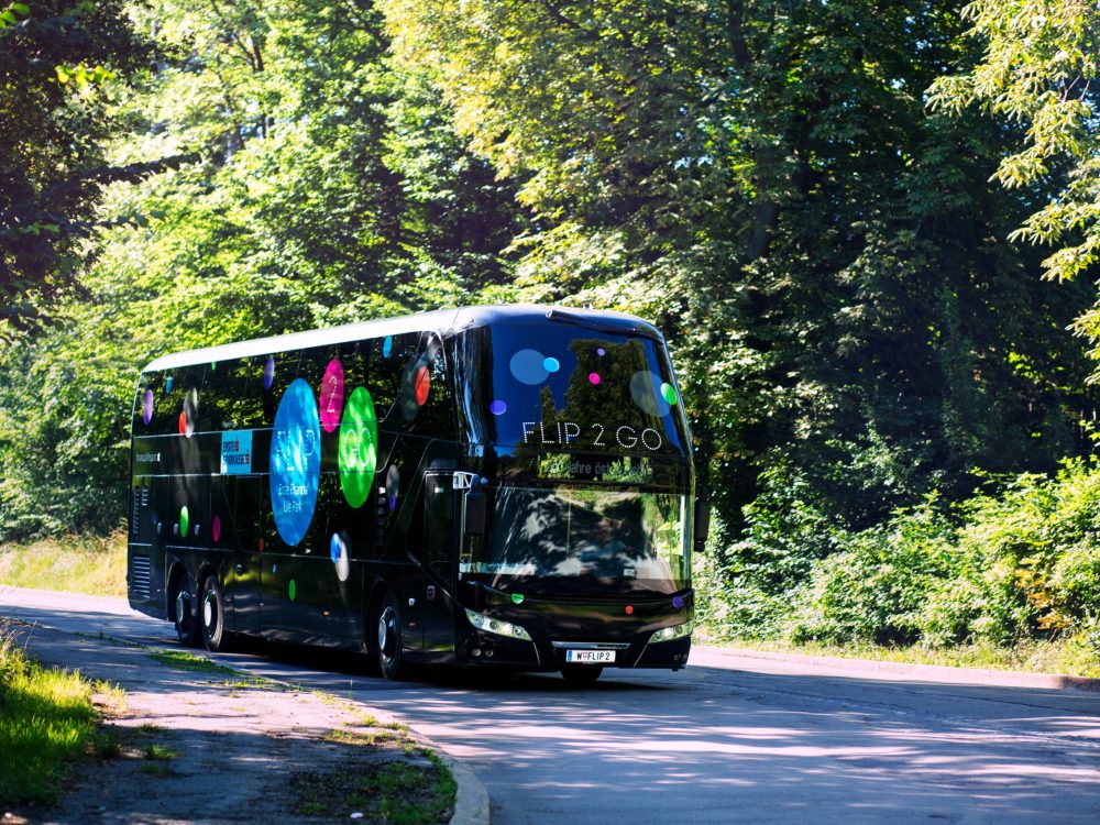 FLiP-Bus-2020-00202